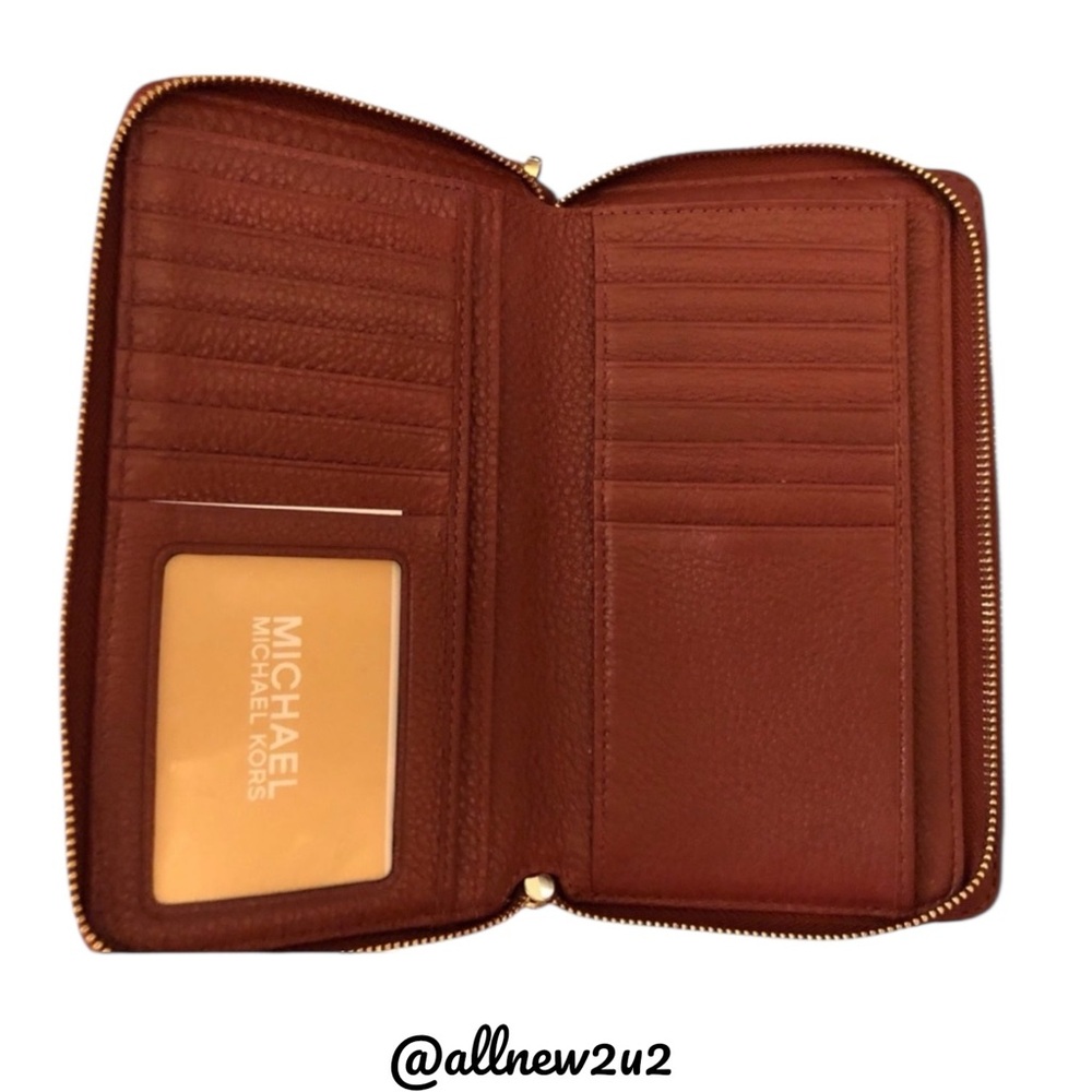 Michael Kors Adele Lg Flat MF Phone Case in Brick Pebble Leather Wristlet Strap - Picture 5 of 14